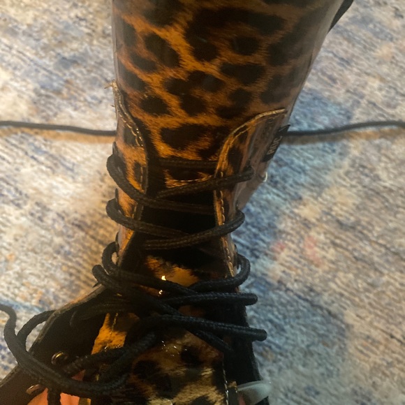 Cheetah ROC boots - Picture 5 of 10